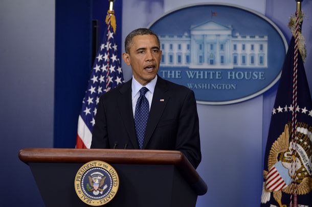 Obama echó al jefe del ente recaudador por acoso a la oposición