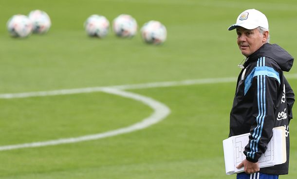 Argentina confirmada para el debut: 5-3-2 sin Gonzalo Higuaín