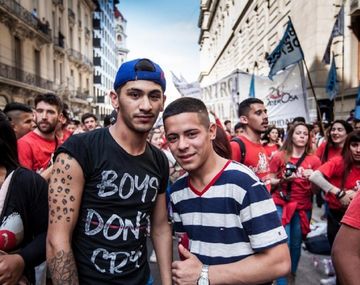 Dos miembros de La Garganta Poderosa torturados por Prefectura - Crédito:&nbsp;@emergentemedio