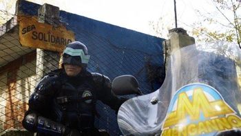 menganno tiene una escuela de superheroes en el conurbano menganno tiene una escuela de superheroes en el conurbano