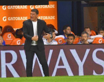 Battaglia suspendió la conferencia: ¿se va de Boca?