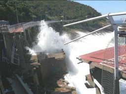 al menos dos personas murieron tras derrumbarse una bicisenda construida para rio 2016 al menos dos personas murieron tras derrumbarse una bicisenda construida para rio 2016