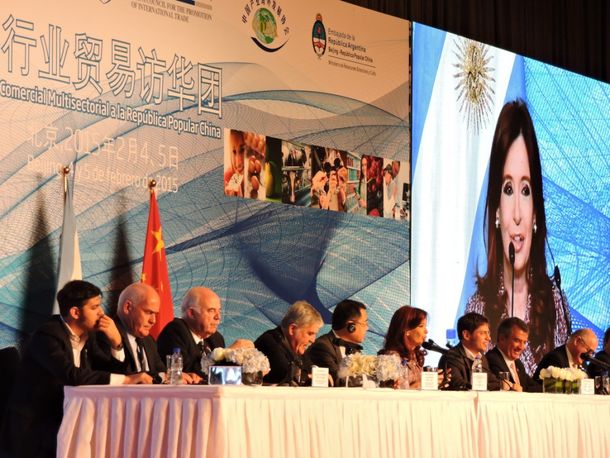 Facilitarán el trámite de visado para turistas argentinos que viajen a China