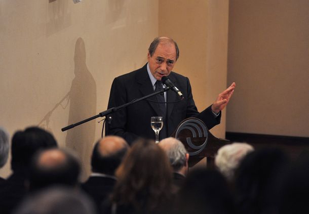 Zaffaroni: La prisión perpetua es un engaña pichanga de Mariano Moreno