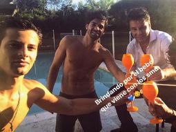 Mariano Martínez y su brindis de fin de año Mariano Martínez y su brindis de fin de año