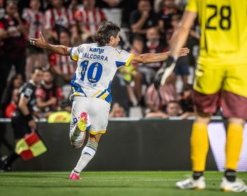 Rosario Central se impuso por 3-1 ante Instituto y destronó a Riestra de la cima de la Zona B