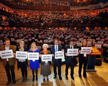 Scioli confirmó su compromiso en la lucha contra la violencia de género