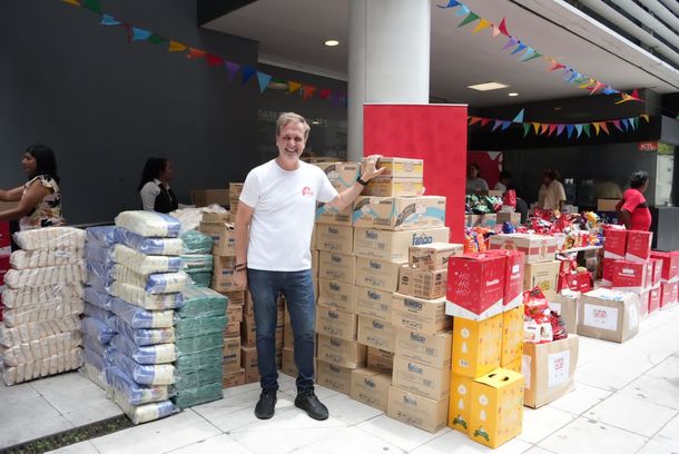 Colecta navideña 2023 en C5N: se recibió una gran cantidad de alimentos no perecederos para comedores