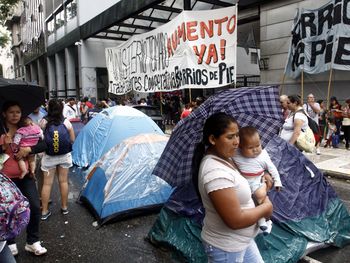 Barrios de Pie amenaza con cortes sorpresivos en Capital