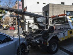 Piden disolver por irregularidades a la empresa de grúas de CABA