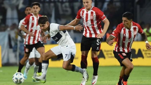 Gimnasia y Estudiantes igualaron sin goles en el Bosque