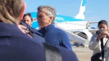 mauricio macri llego a rosario acompanado por una gloria de boca: ¿lo introduce en la politica? mauricio macri llego a rosario acompanado por una gloria de boca: ¿lo introduce en la politica?