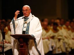 EN VIVO: El Papa cierra con una misa su visita a los Estados Unidos