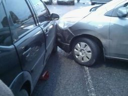choque multiple en la autopista buenos aires- la plata: 20 autos involucrados choque multiple en la autopista buenos aires- la plata: 20 autos involucrados