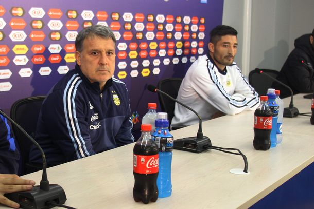 Pintado: jugador de la Selección recibió una sola pregunta en conferencia