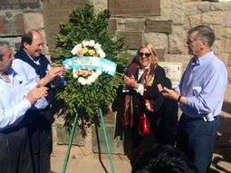 tras la pelea con pino, carrio insiste en construir el acuerdo mas amplio posible tras la pelea con pino, carrio insiste en construir el acuerdo mas amplio posible