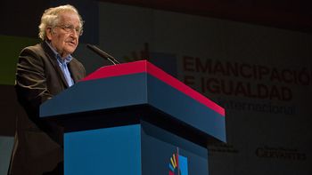 intelectual, a favor del pais contra los buitres intelectual, a favor del pais contra los buitres