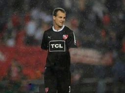 todos contra el ruso: las redes sociales se rien del arquero del rojo todos contra el ruso: las redes sociales se rien del arquero del rojo