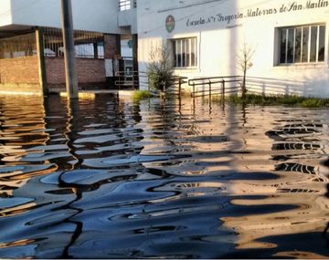 No tenemos acceso por tierra
