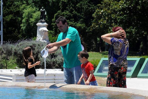 Alerta naranja por el calor en la Ciudad: la térmica podría llegar a los 40°