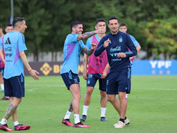 La Selección viaja a Paraguay para el homenaje de la Conmebol
