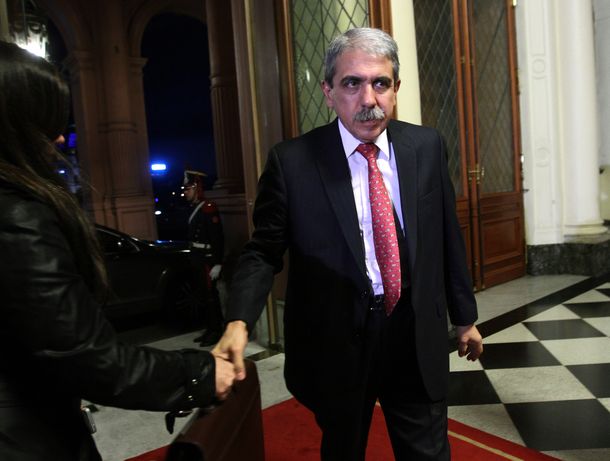 Aníbal Fernández cerrará su campaña electoral con un acto en el Gran Rex