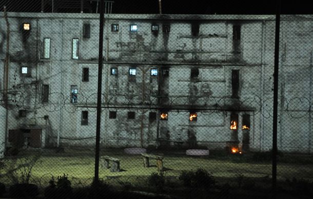 Motín y huelga de hambre en una cárcel de mujeres de Mendoza