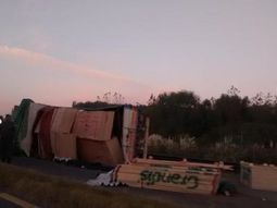 Choque múltiple en el complejo Zárate-Brazo Largo deja dos heridos