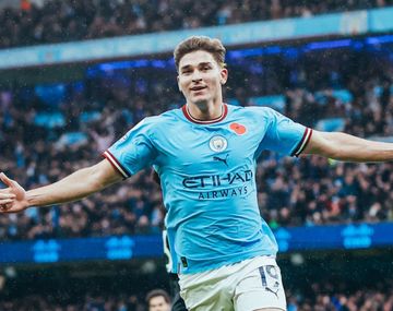Julián Álvarez sigue on fire: gol y victoria del Manchester City