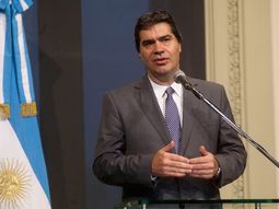 intervenir en el dolar negro seria lo mismo que intervenir en el precio de la cocaina intervenir en el dolar negro seria lo mismo que intervenir en el precio de la cocaina