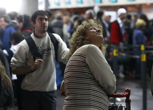 Sindicalistas amenazan con provocar demoras y cancelaciones en Aerolíneas Argentinas y Austral