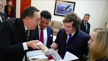 Amigo de Milei: investigan por lavado al pastor del milagro de los cien mil dólares