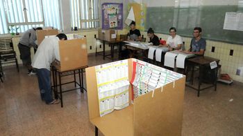 paso en santa fe: comenzo el escrutinio definitivo con los votos sin contabilizar paso en santa fe: comenzo el escrutinio definitivo con los votos sin contabilizar