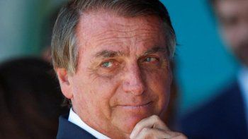 bolsonaro fue internado de urgencia en brasil