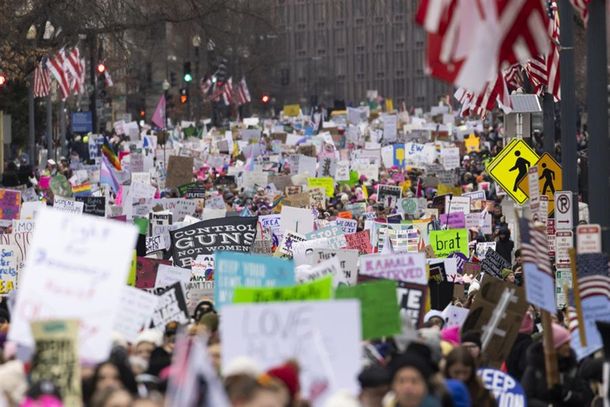 Marcha del pueblo en Washington: miles de personas protestaron contra Donald Trump