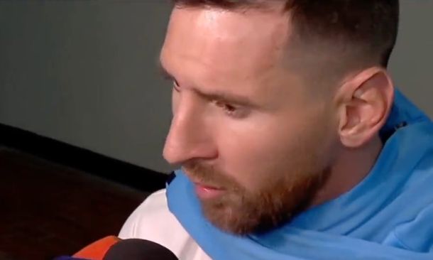 Messi destrozó al jugador paraguayo que lo escupió: No se ni quién es...