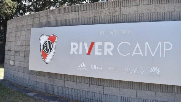 La novela entre River y La Liga Profesional de Fútbol por el River Camp