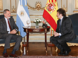 El rey de España se reunió con Milei a horas del traspaso de mando