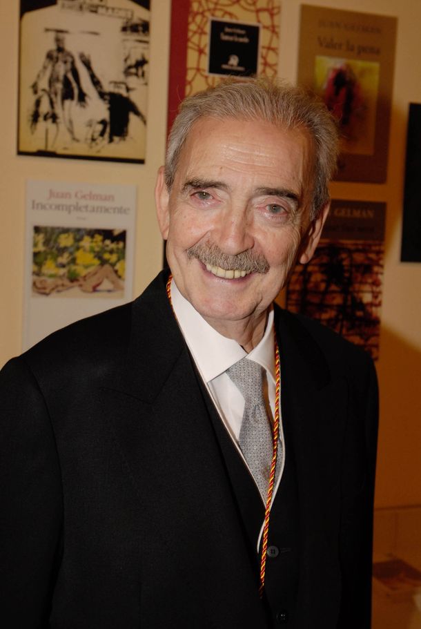 Escritores despiden con profunda tristeza a Juan Gelman