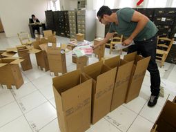 elecciones 2015: el oficialismo buscar evitar el robo de boletas elecciones 2015: el oficialismo buscar evitar el robo de boletas