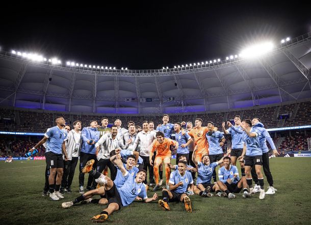 Uruguay avanzó a semifinales del Mundial Sub-20 en Santiago del Estero.