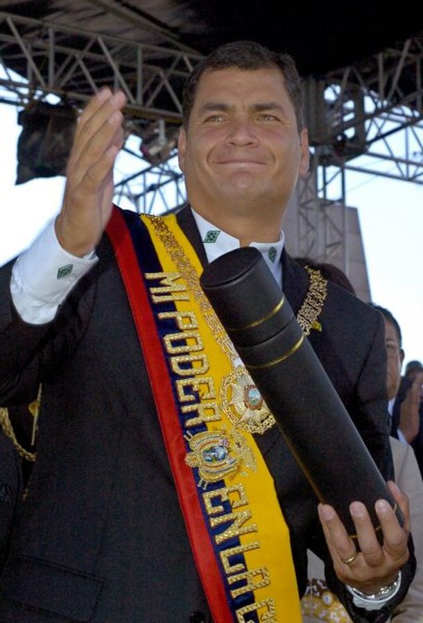 Rafael correa presidente de ecuador