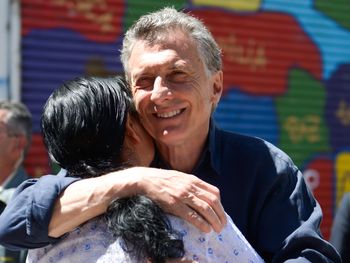 Macri visitó a la fundadora del comedor comunitario Los Piletones, Margarita Barrientos.