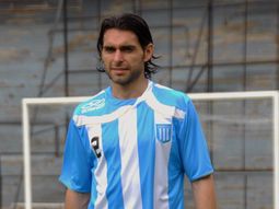 ¿por que racing echo a roberto ayala? ¿por que racing echo a roberto ayala?