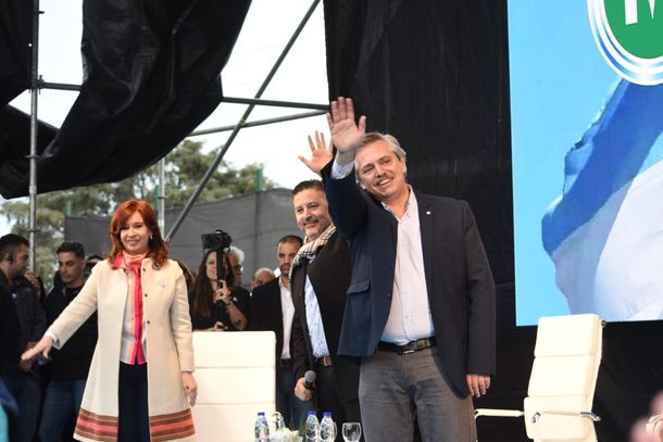 Con el recuerdo de 2003, y críticas a Macri, Alberto Fernández lanzó su primer spot