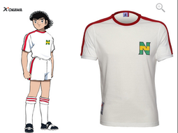 Venden camisetas de fútbol de una mítica serie japonesa