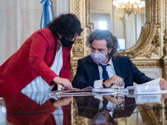 Santiago Cafiero y Carla Vizzotti se reúnen con expertos para analizar medidas