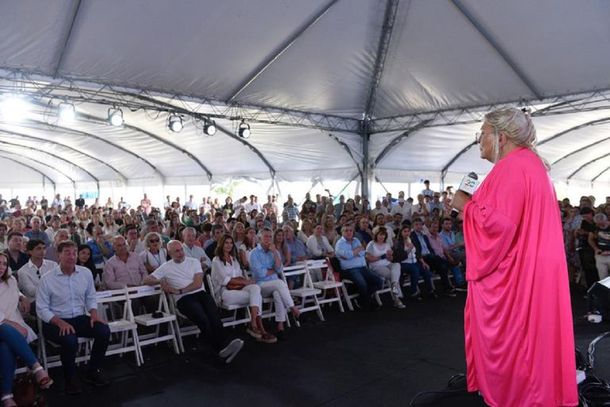 Yacobitti cruzó a Carrió: Sus dichos atentan contra la unidad de Juntos por el Cambio