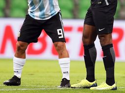 durisima caida de la seleccion ante nigeria en el ultimo amistoso del ano: todos los goles durisima caida de la seleccion ante nigeria en el ultimo amistoso del ano: todos los goles