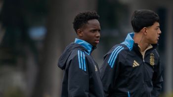 de que juega kiki ramos, la joya de velez que debuto en la seleccion argentina sub-17